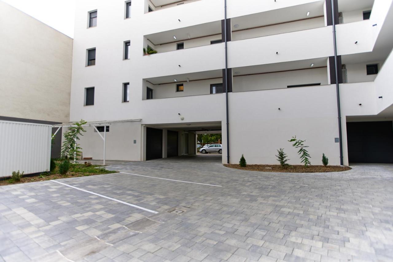 Starlight Silver Szeged - Exclusive Ngoại thất bức ảnh
